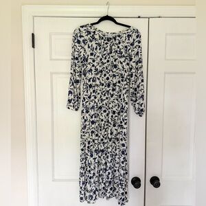 Navy floral print long sleeve dress